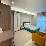Πανσιόν Casa Anatrella Comfort House Νάπολη